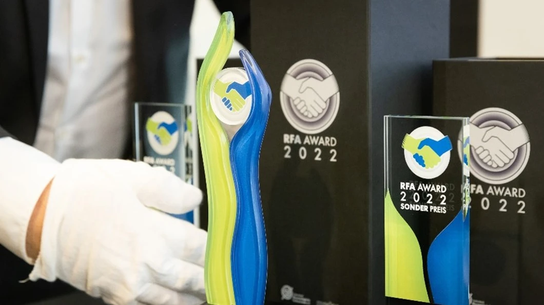 award.jpg